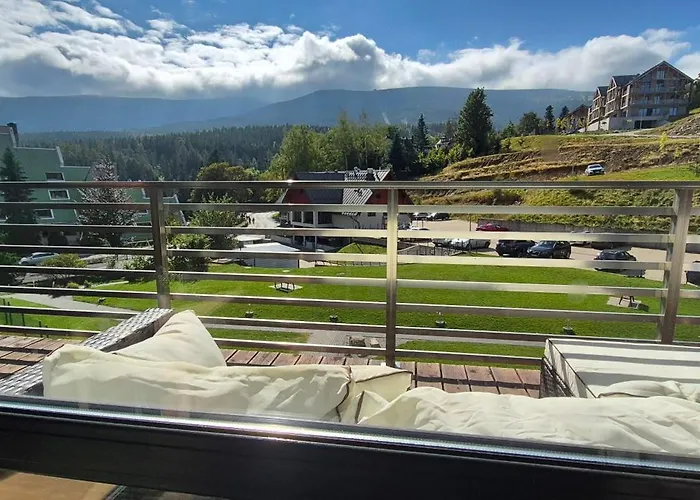 아파트 Z Widokiem Na Sniezke